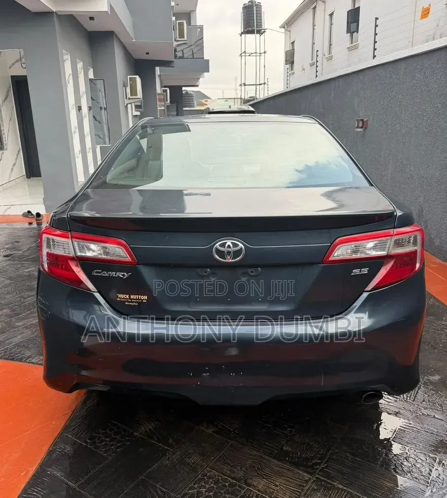 Toyota Camry 2014 Blue