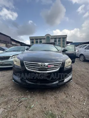 Toyota Camry XLE V6 4dr Sedan (3.5L 6cyl 6A) 2011 Black