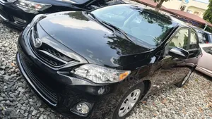 Toyota Corolla 2012 Black