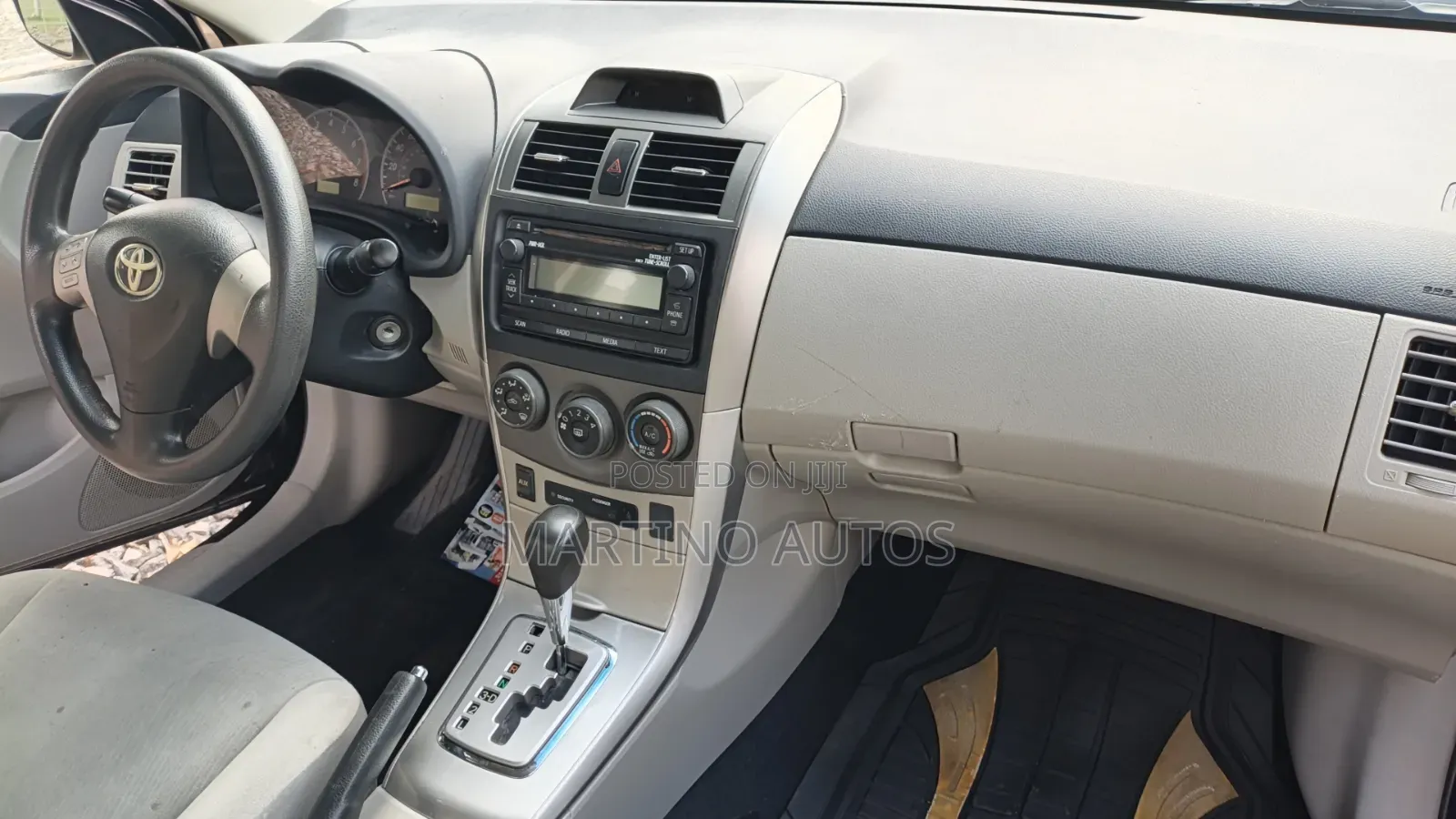 Toyota Corolla 2012 Black