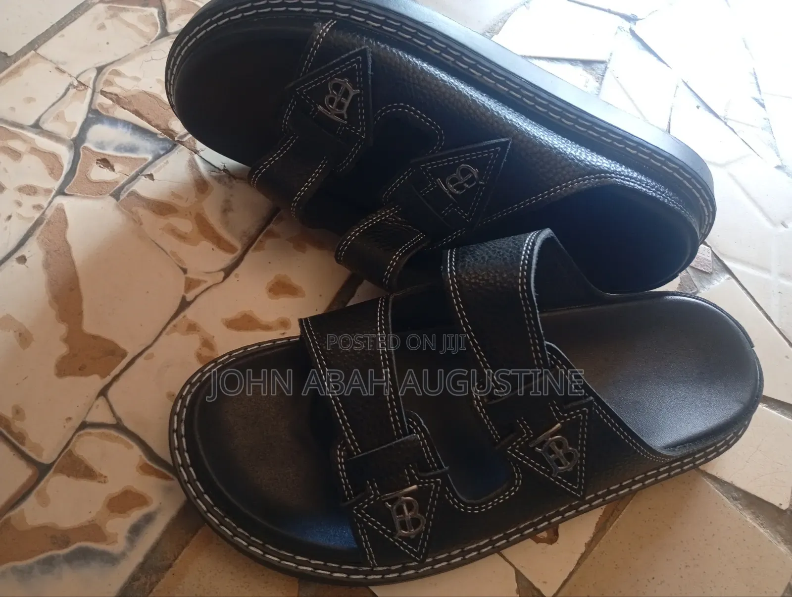 Covered Slide Size 40-46 Black