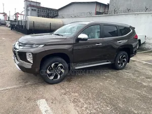 New Mitsubishi Pajero 2025 Black