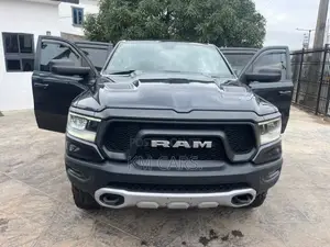 RAM 1500 2019 Black