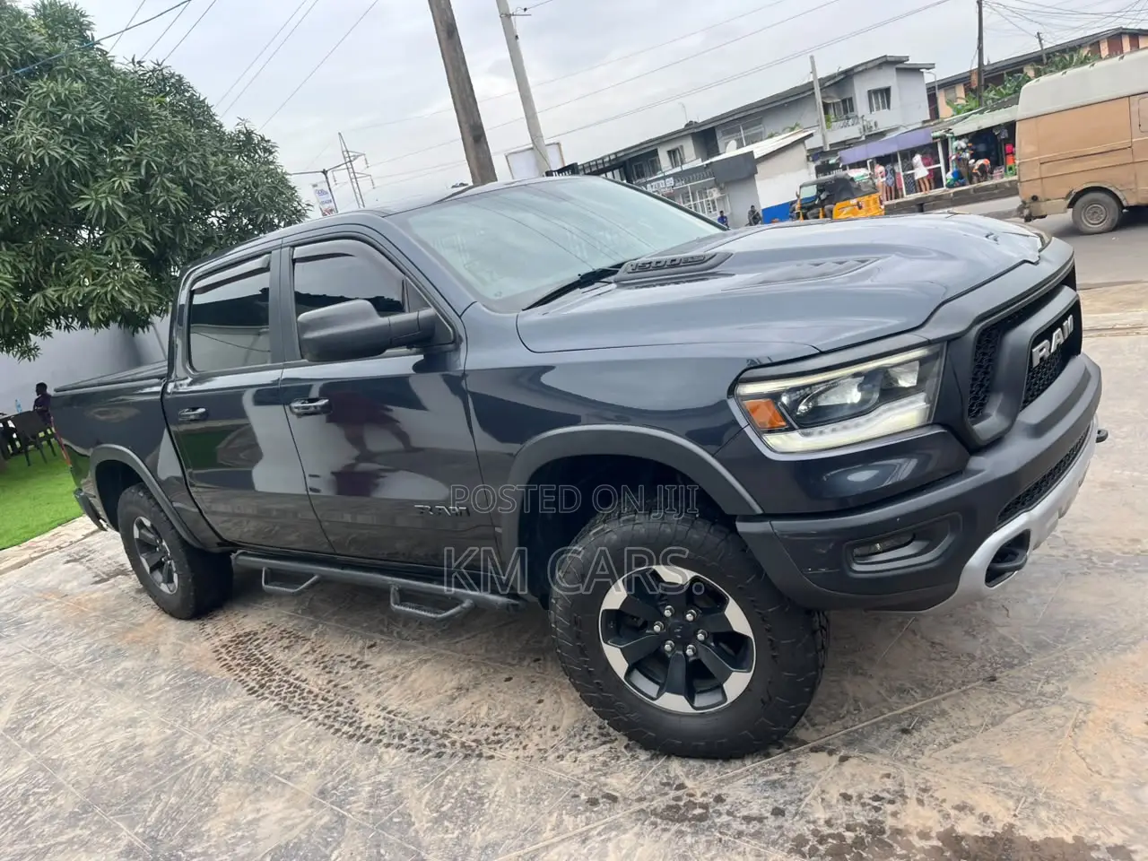 RAM 1500 2019 Black
