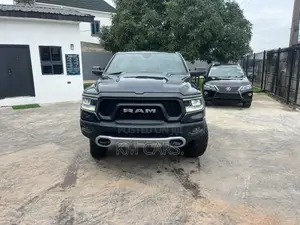 RAM 1500 2019 Black