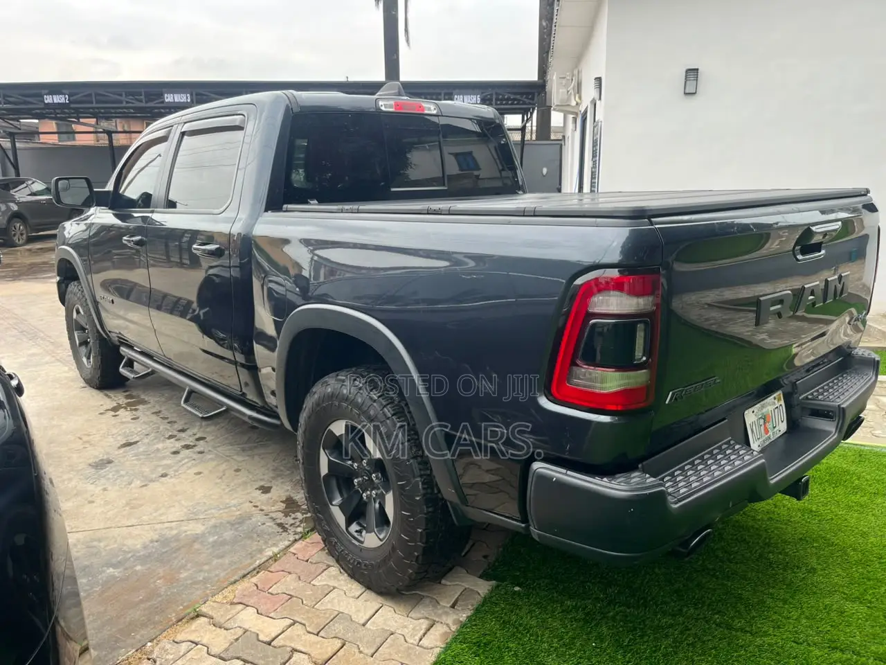 RAM 1500 2019 Black