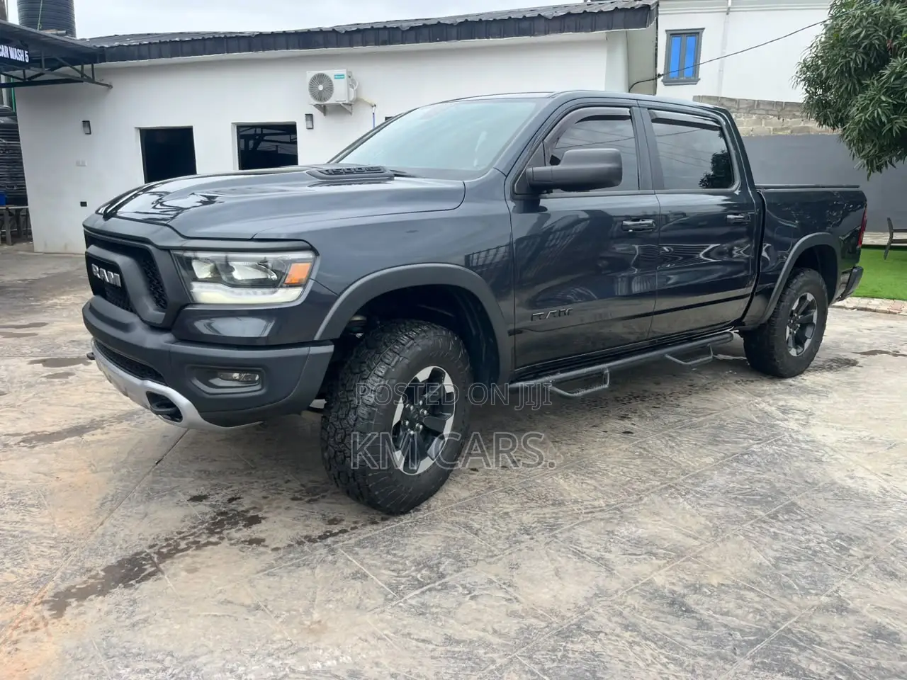 RAM 1500 2019 Black