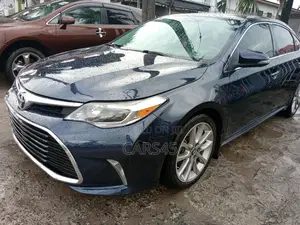 Toyota Avalon XLE 4dr Sedan (3.5L 6cyl 6A) 2014 Blue