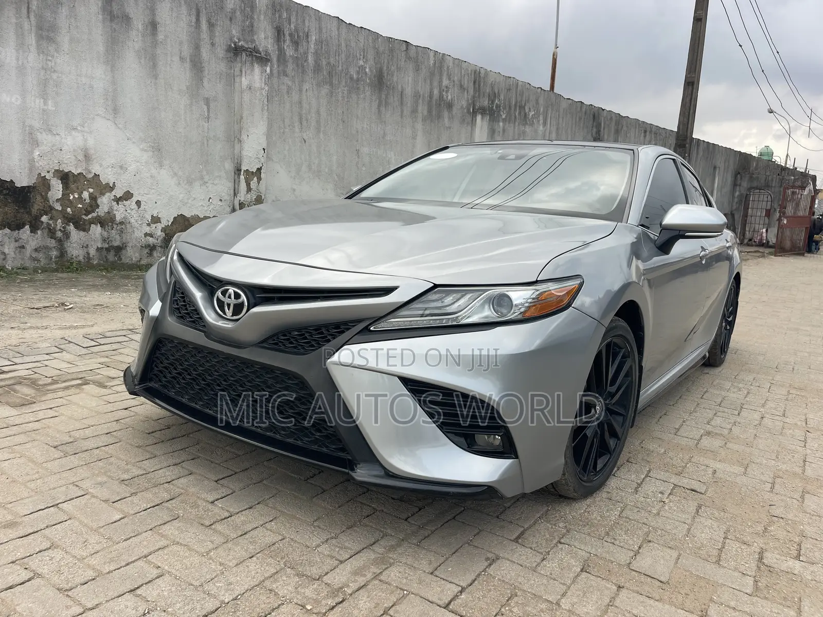Toyota Camry 2023 Silver