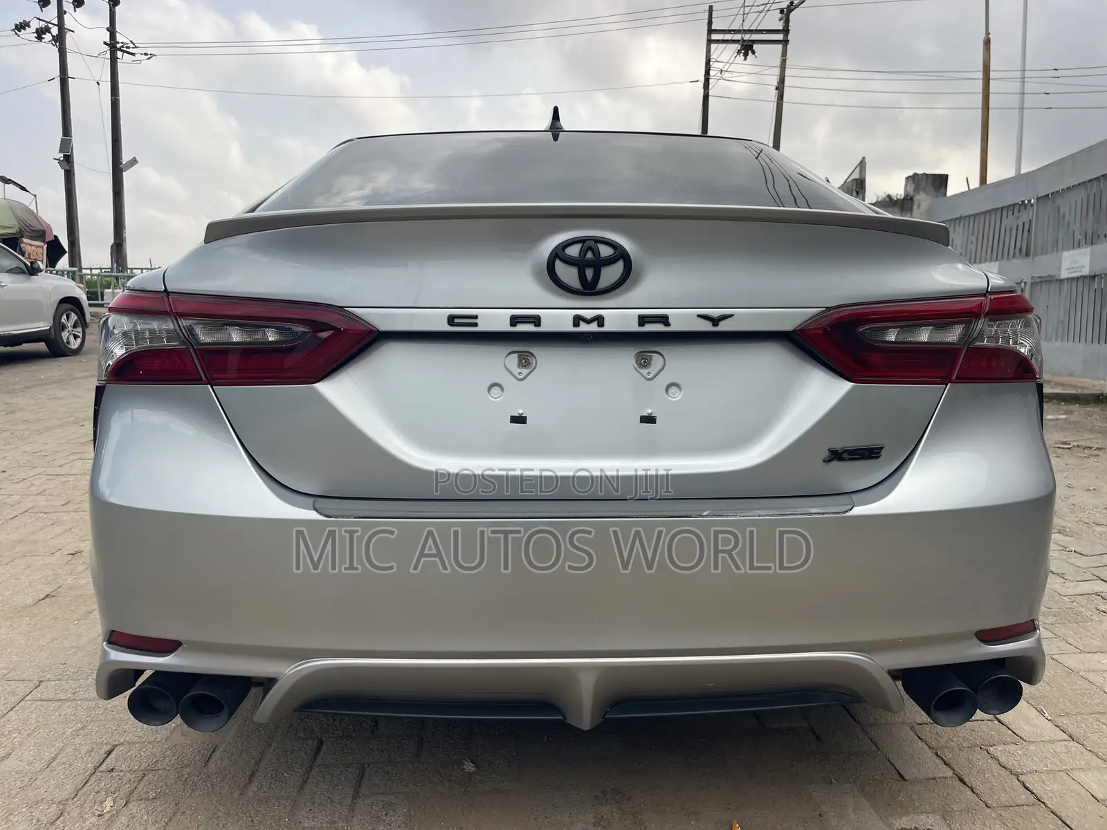 Toyota Camry 2023 Silver