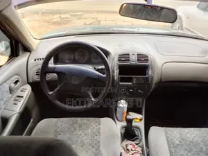 Mazda 323 2004 Green