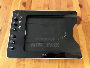 Clean Uk-Used Behringer Istudio Is202 for Sale!