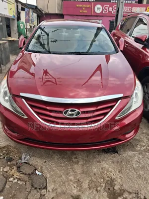 Hyundai Sonata 2011 Red