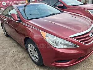 Hyundai Sonata 2011 Red