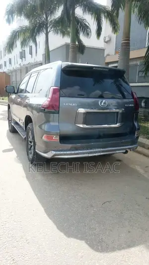 Lexus GX 460 Luxury 2015 Gray