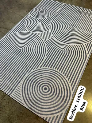 Imperial Crown Center Rug