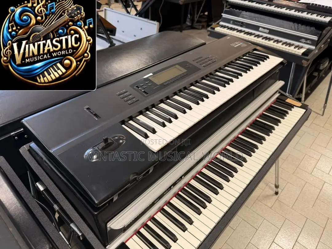 Korg 01/WFD Top Synthesizer Workstation