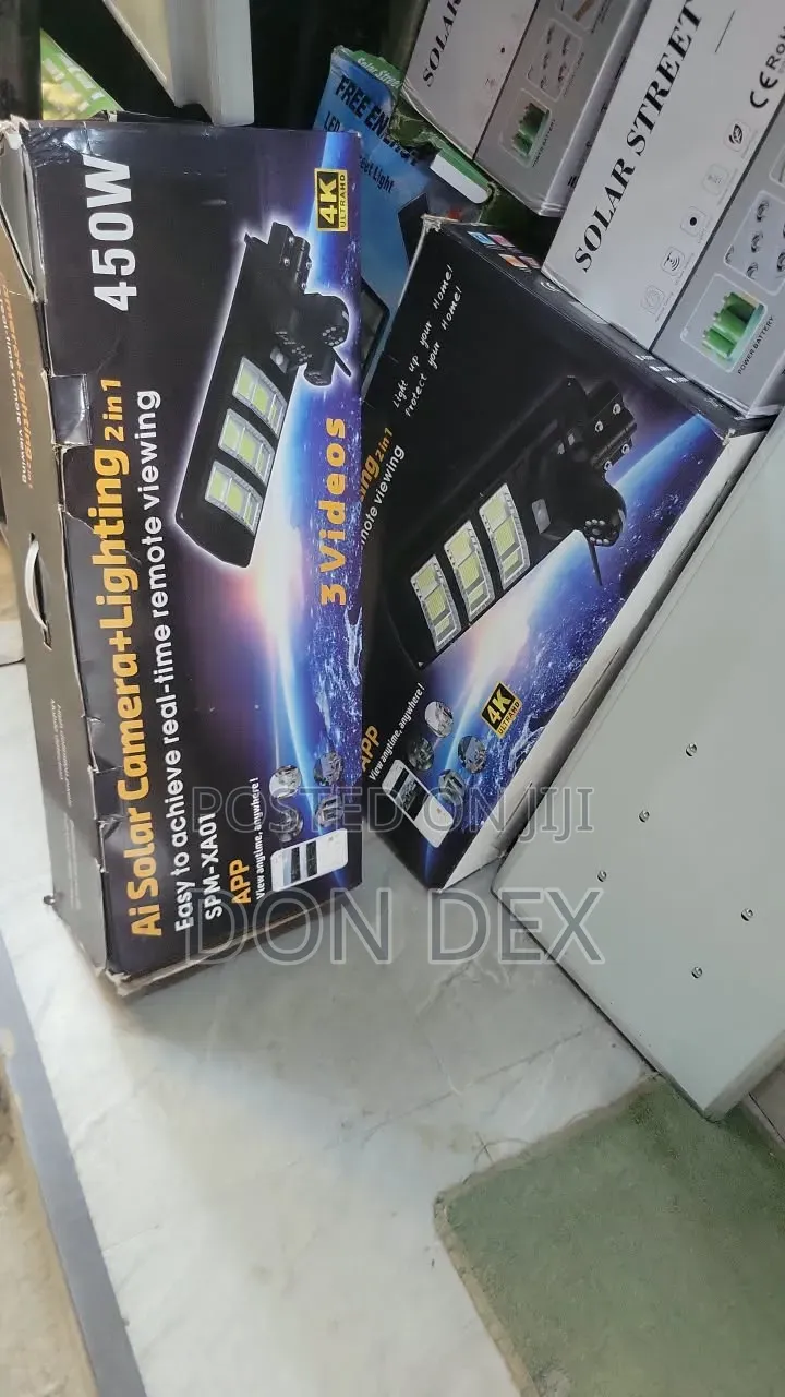 450watt AI Solar Camera and Lighting 2 in 1