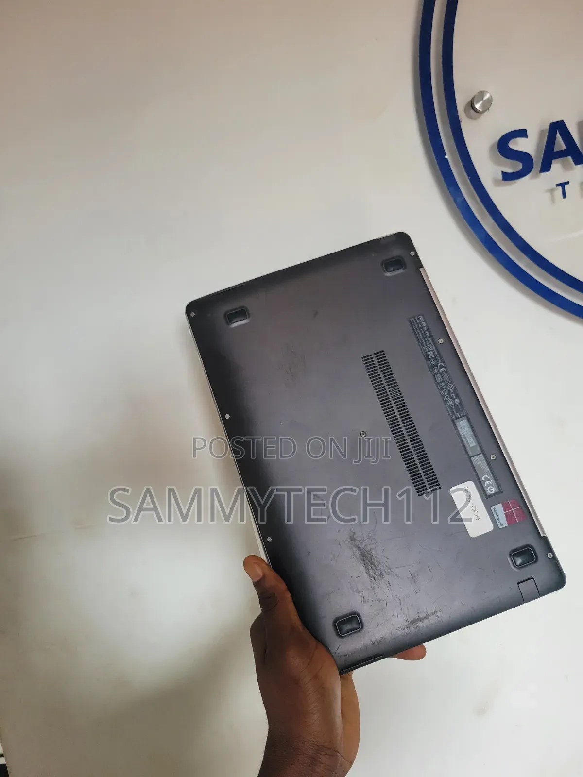 Laptop Asus A42DE 4GB Intel Celeron HDD 320GB