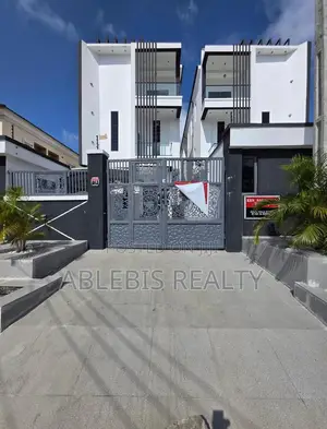 Excellently Finished 5 Bed Fully Detached Duplex With Bq and Pool