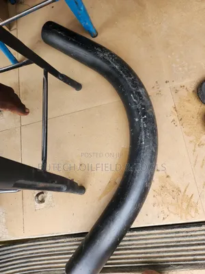 3-Inch Black Steel Pipe Elbow Bend Heavy-Duty Industrial Pipe Fitting