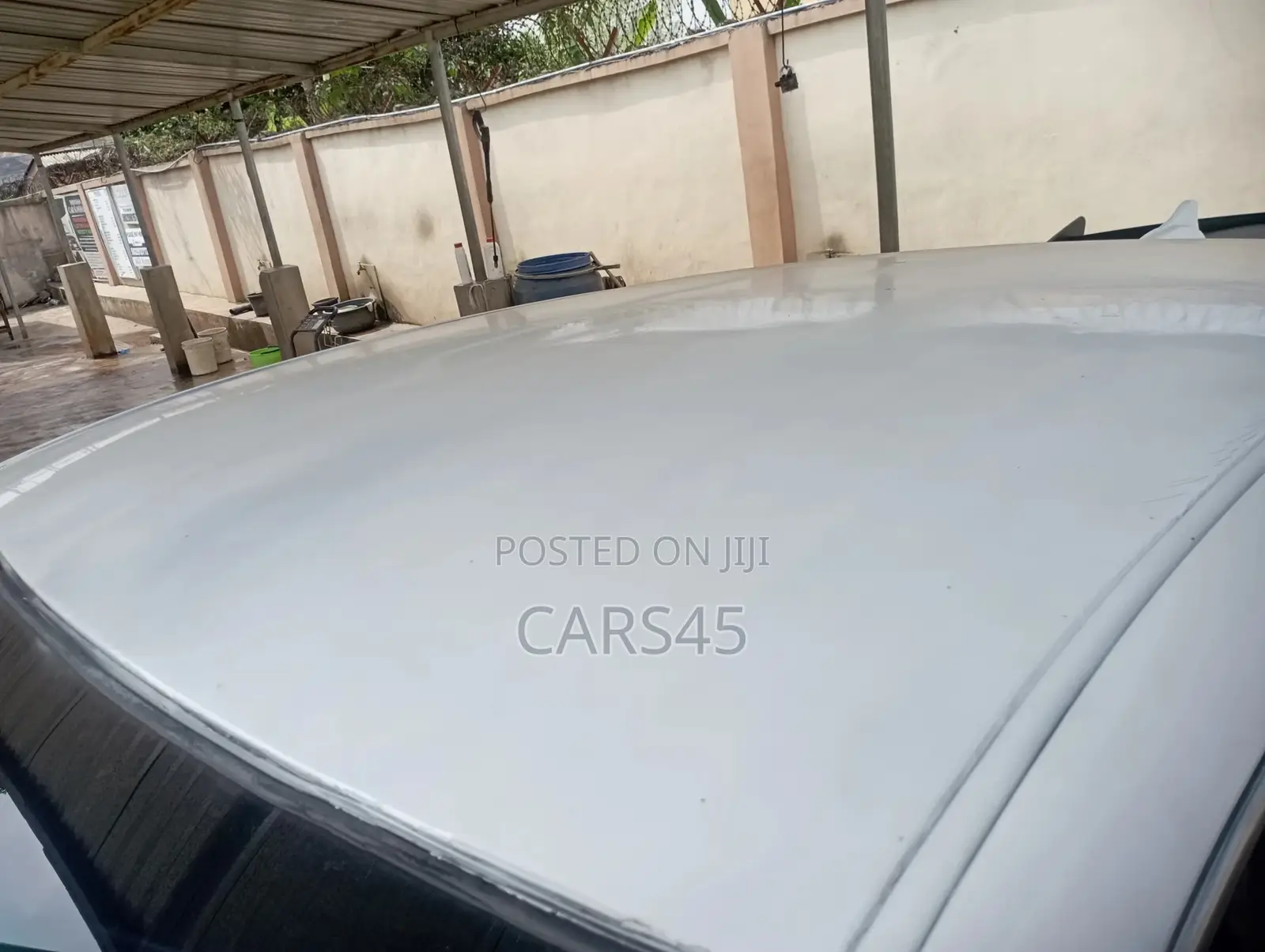 Toyota Avalon 2006 White