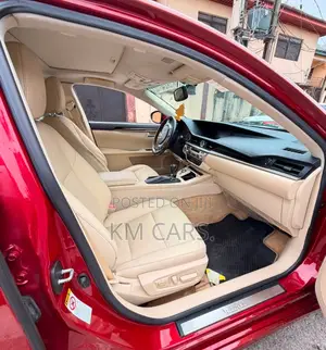 Lexus ES 2013 Red