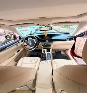 Lexus ES 2013 Red