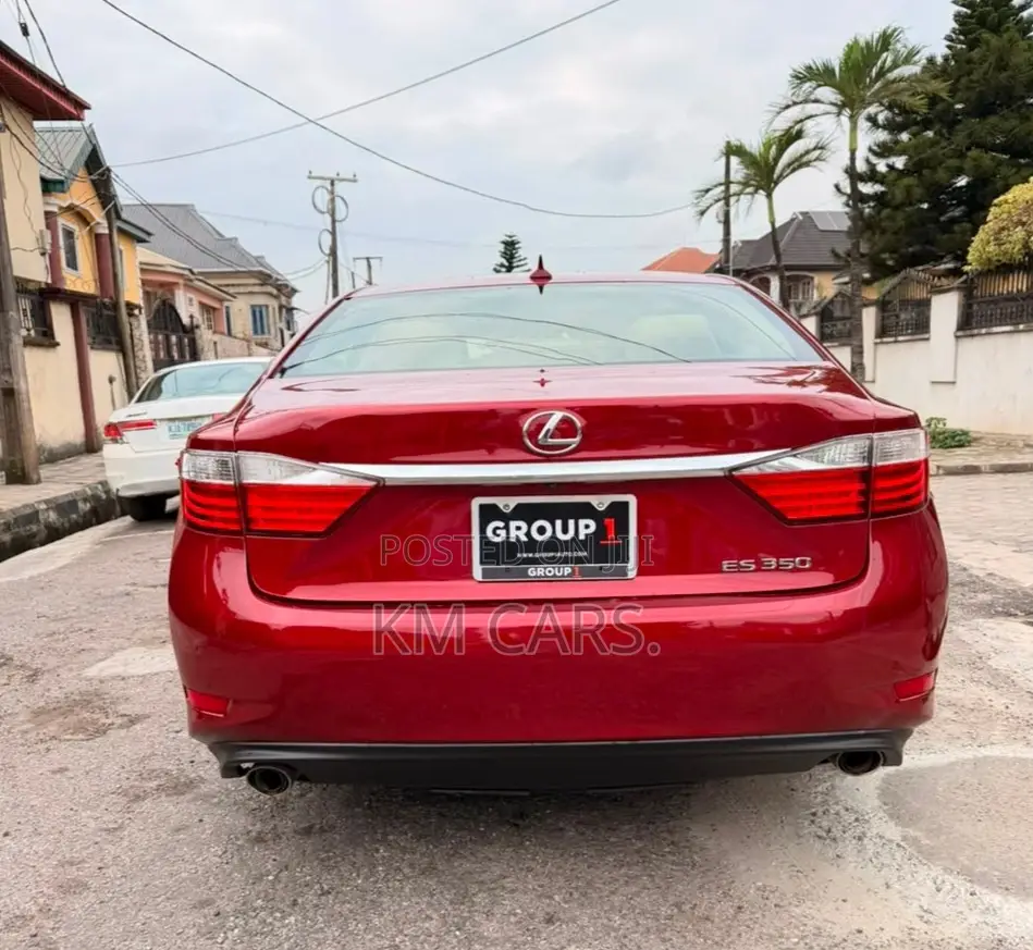 Lexus ES 2013 Red