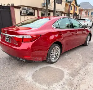 Lexus ES 2013 Red