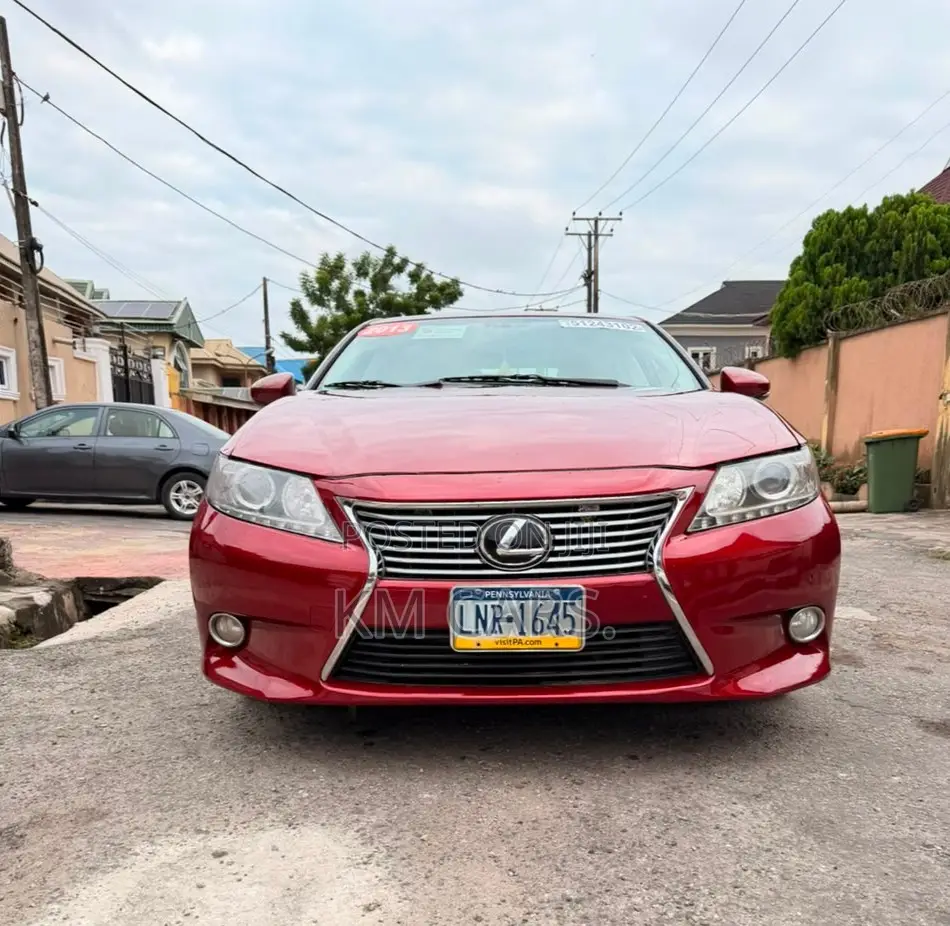 Lexus ES 2013 Red