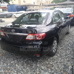 Toyota Corolla 2013 Black