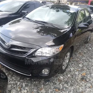 Toyota Corolla 2013 Black