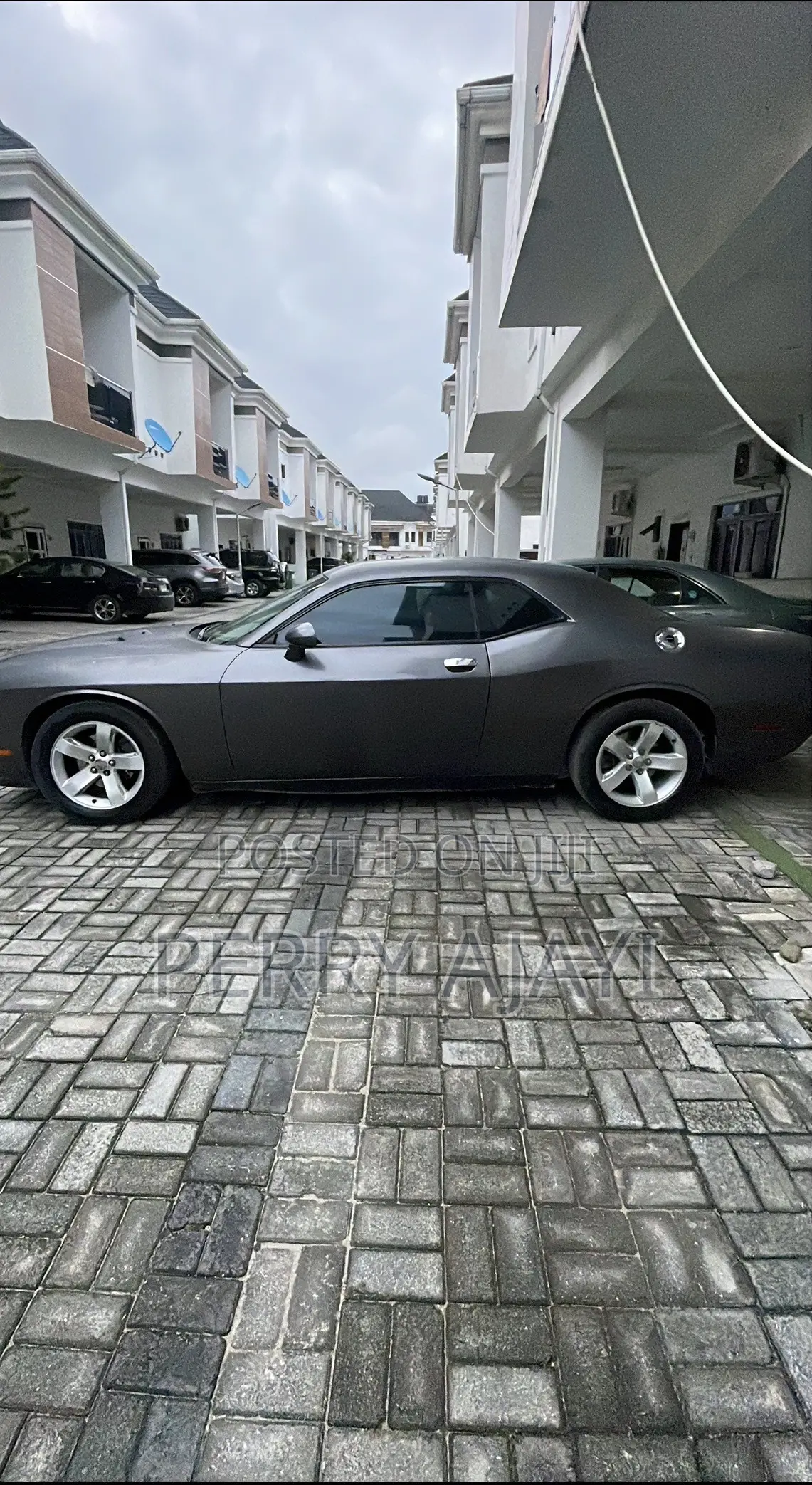 Dodge Challenger SRT8 392 2013 Gray