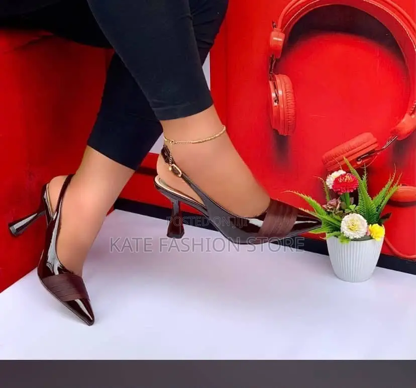 Ladies Cover Heel