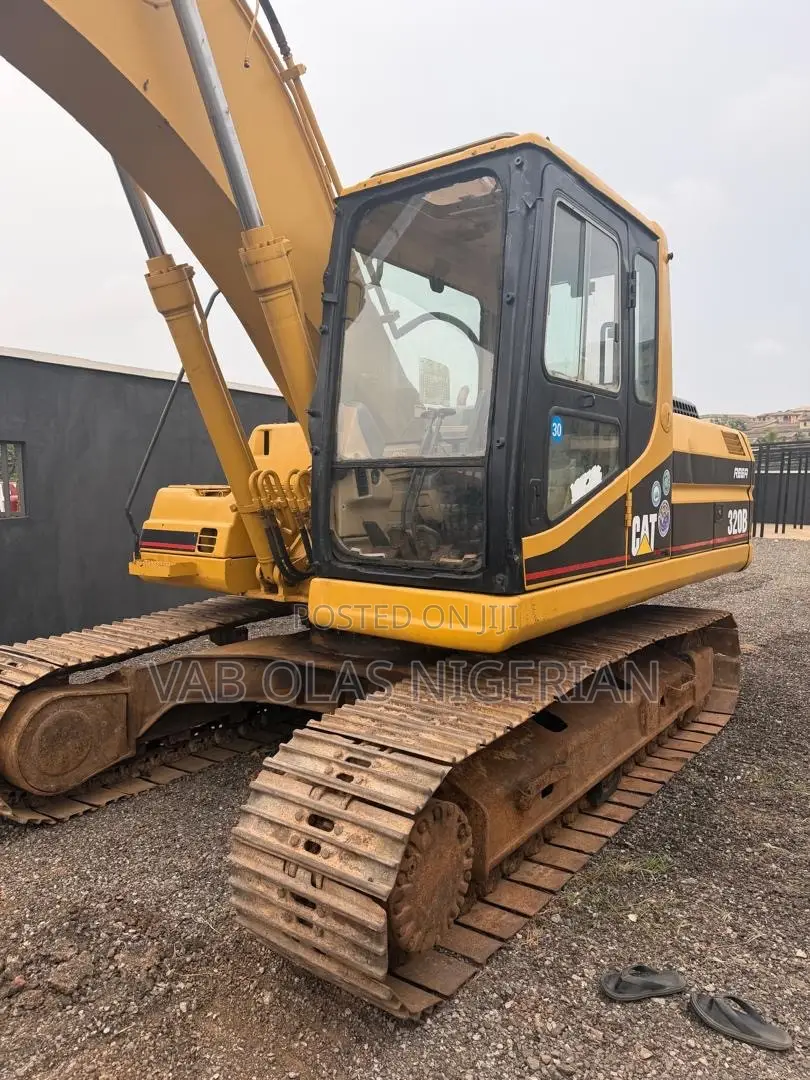 B320 Excavator