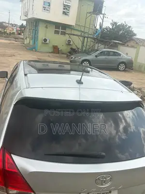 Toyota Venza V6 2010 Silver