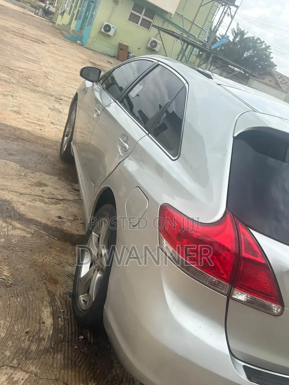 Toyota Venza V6 2010 Silver