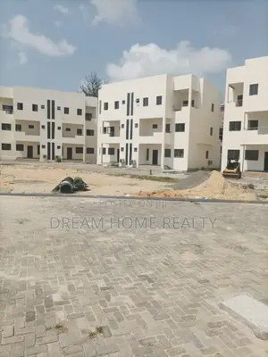 4bdrm Duplex in Beach Resort Estate, Osapa london for rent