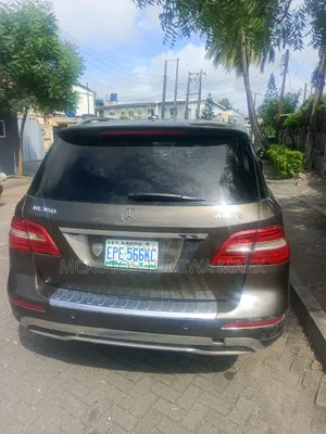 Mercedes-Benz M Class ML 350 4Matic 2013 Brown