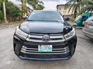Toyota Highlander 2016 Black