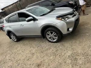 Toyota RAV4 2015 Silver