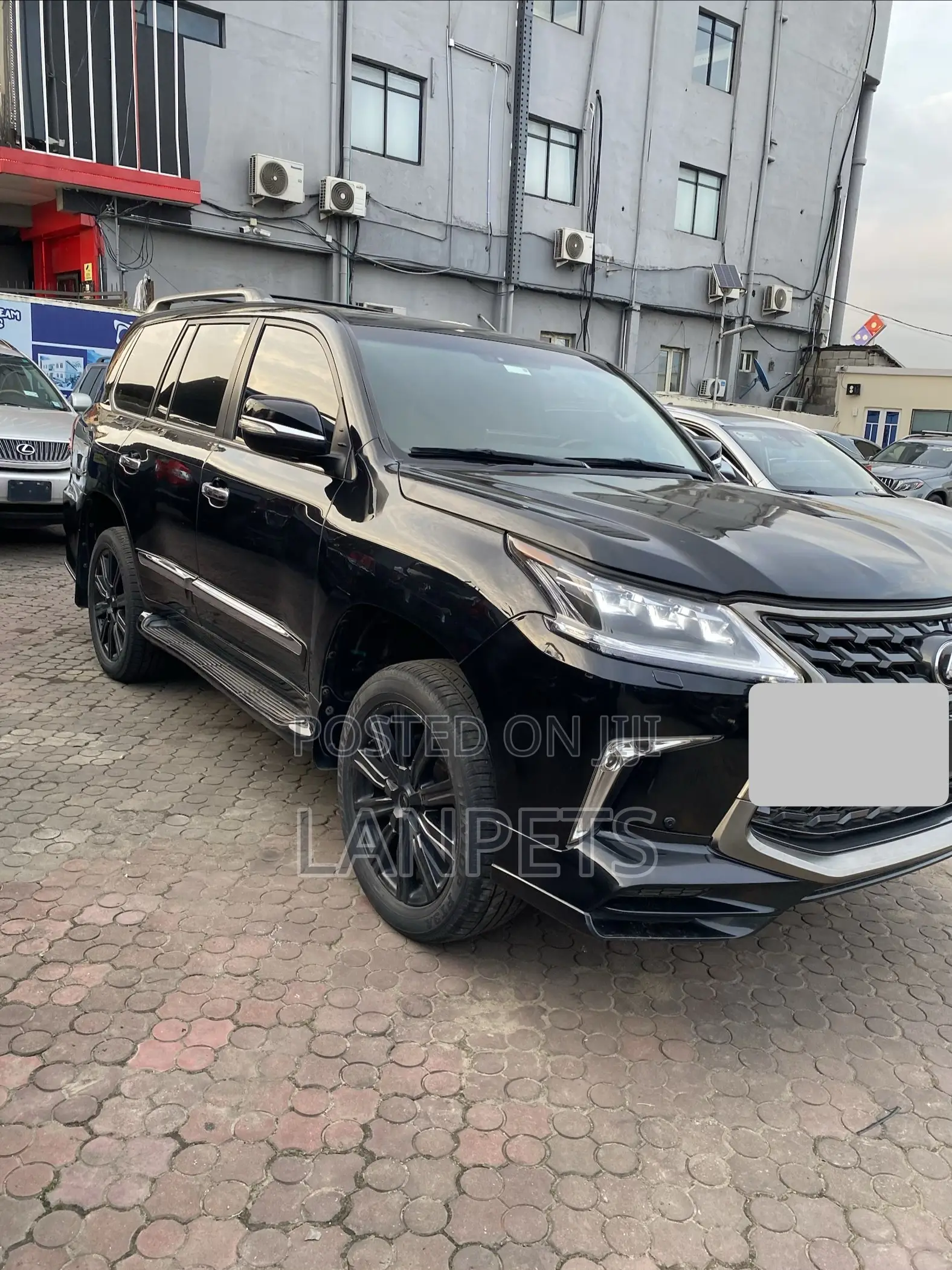 Lexus LX 570 AWD 2014 Black