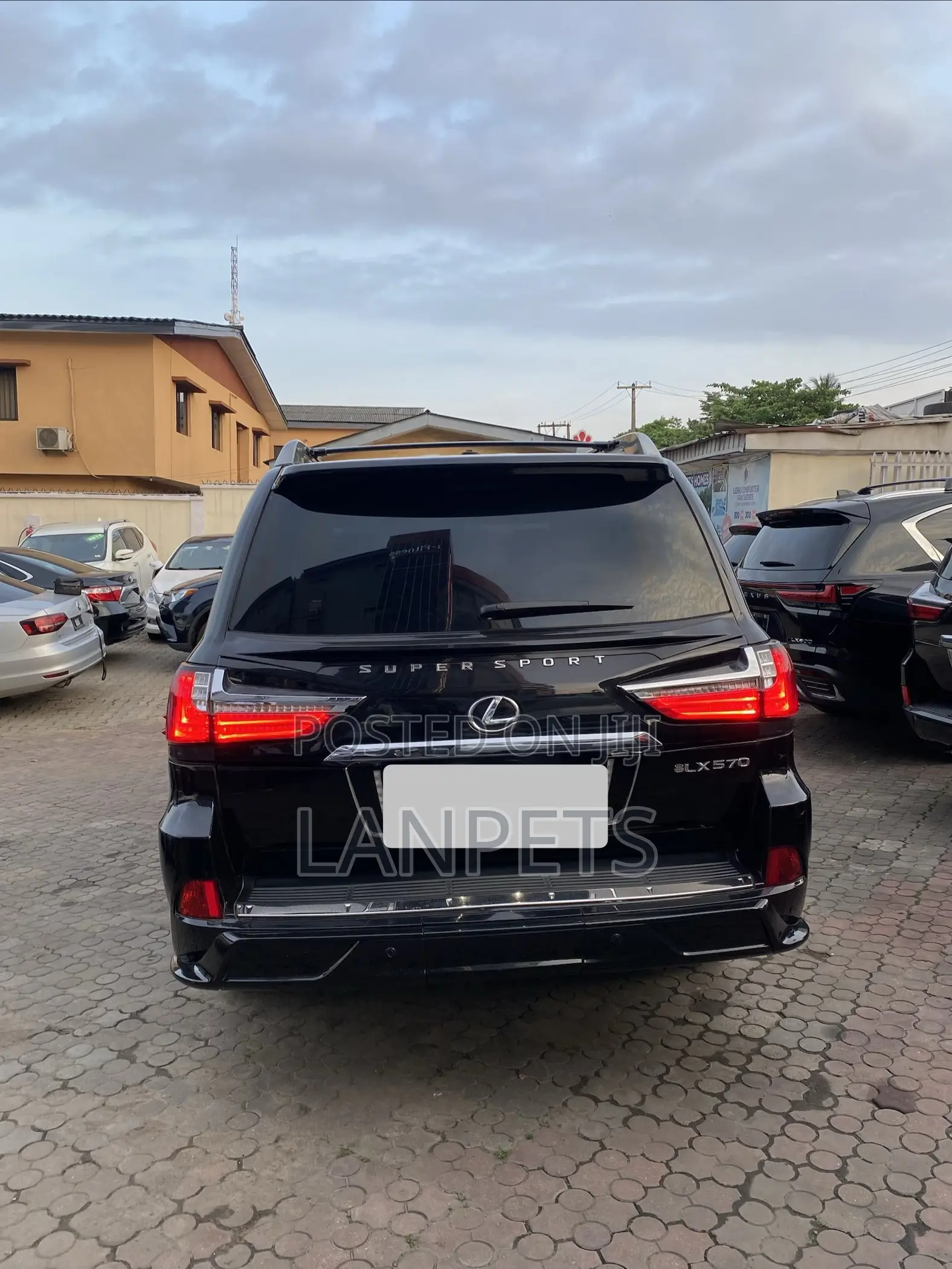 Lexus LX 570 AWD 2014 Black
