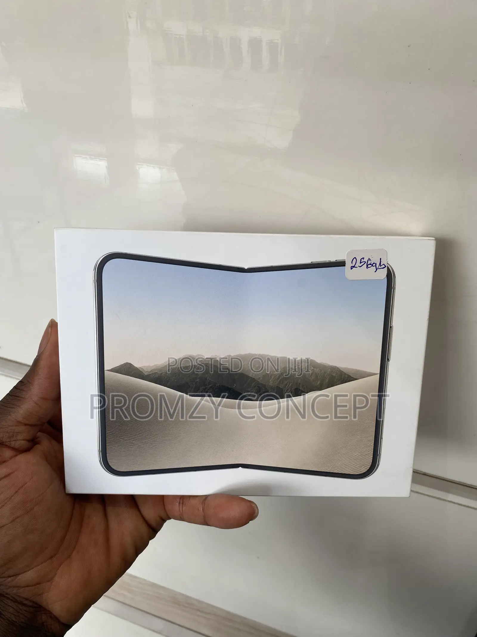 New Apple iPhone Duo 256 GB White