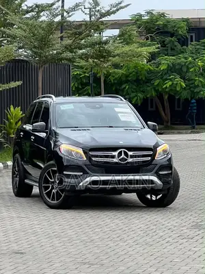 Mercedes-Benz GLE-Class 2016 Black