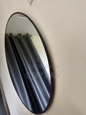 Round Wall Mirror