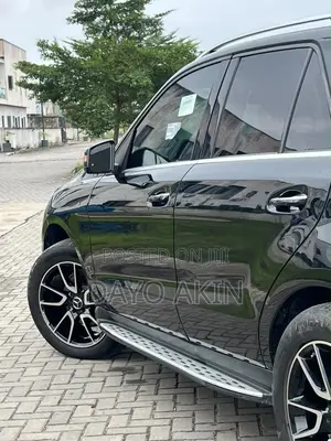 Mercedes-Benz GLE-Class 2016 Black
