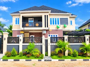 Furnished 3bdrm Duplex in Golden Luxury Homes, FHA for rent
