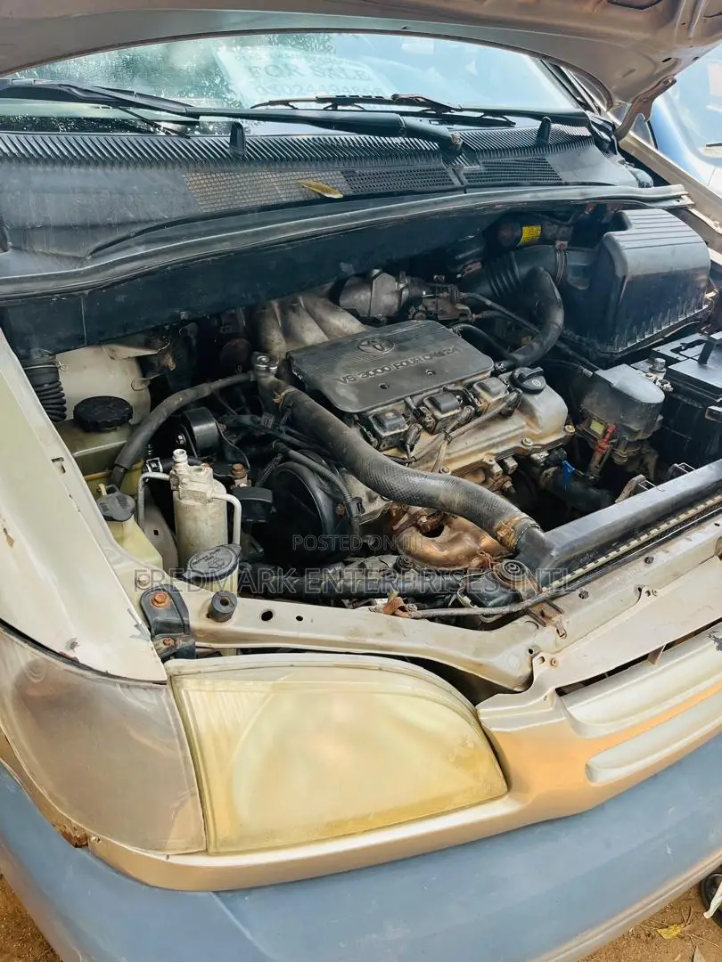 Toyota Sienna 2003 Gray